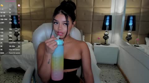 hailey online show from December 5, 5:17 pm