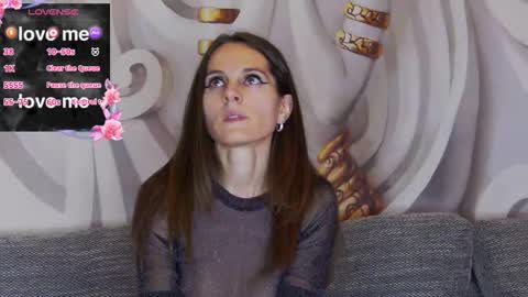 Snapshot of hailey_peach chatting on October 16, 5:03 pm HaileyPeach online show from October 16, 5:03 pm