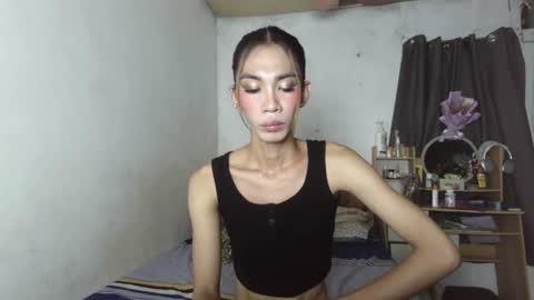 hailey_sweetcum77 online show from July 1, 1:02 pm