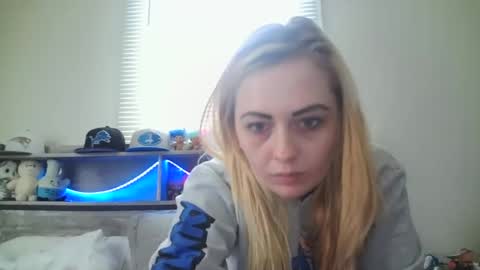 Hailey and d online show from February 6, 7:29 pm
