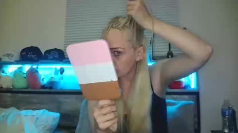 Hailey and d online show from October 11, 11:36 pm