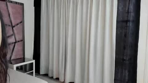 Hailey online show from October 4, 12:03 pm