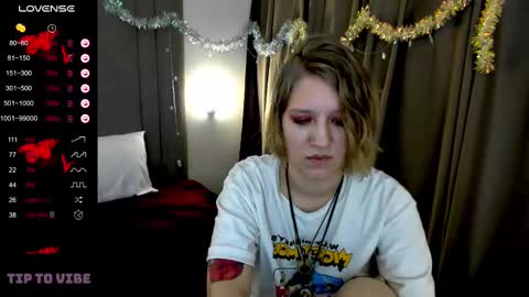 Snapshot of haileyfoxy chatting on January 9, 5:02 am Hailey online show from January 9, 5:02 am