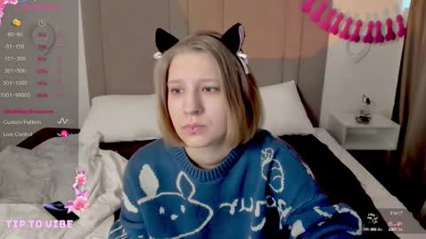 Snapshot of haileyfoxy chatting on February 23, 2:29 am Hailey online show from February 23, 2:29 am