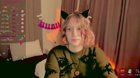 Snapshot of haileyfoxy chatting on March 7, 2:46 am Hailey online show from March 7, 2:46 am