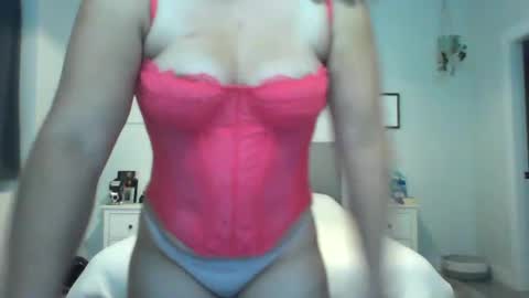 haileyk454384 online show from October 9, 1:36 am