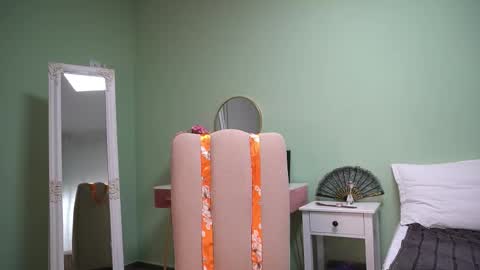 Snapshot of haileymoon85 chatting on October 29, 4:15 am Hailey online show from October 29, 4:15 am