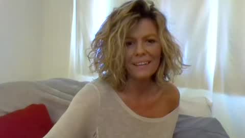 Hailey online show from January 7, 11:24 pm