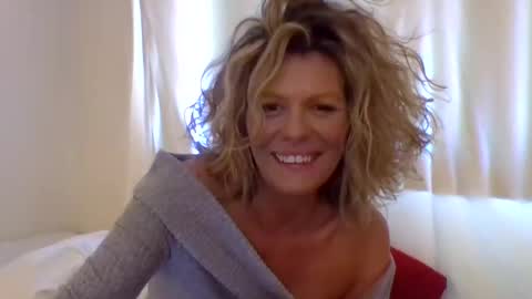 Hailey online show from January 11, 9:57 pm