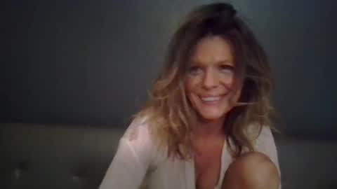 Hailey online show from October 7, 8:39 pm