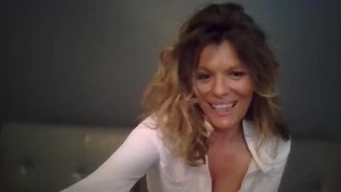 Hailey online show from October 9, 9:46 pm