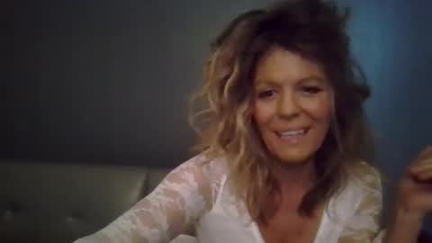 Hailey online show from October 25, 8:58 pm