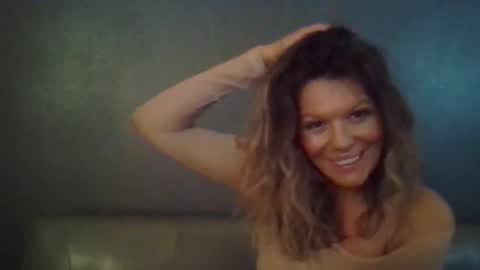 Hailey online show from December 13, 10:04 pm