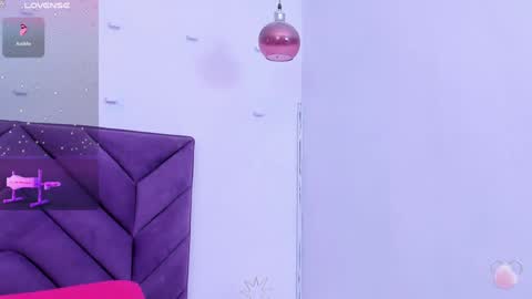 haileystonei online show from January 10, 6:06 pm