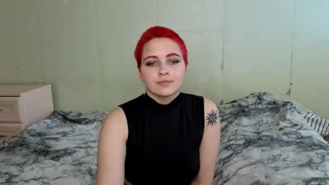 Snapshot of haily_rose chatting on June 4, 7:58 am haily_rose online show from June 4, 7:58 am
