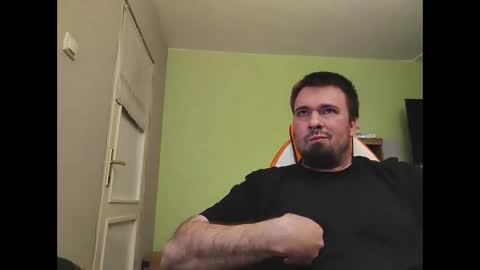 Snapshot of hairy_guy007 chatting on January 11, 9:46 pm hairy_guy007 online show from January 11, 9:46 pm