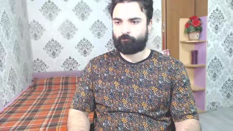 Hairy Tyler online show from December 5, 10:23 pm