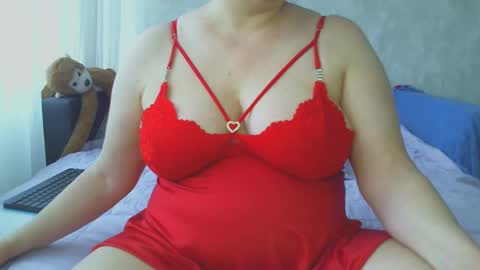 hairy vicky online show from December 4, 11:52 am