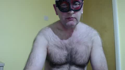 Snapshot of hairyape1 chatting on January 17, 10:42 am Hairy male online show from January 17, 10:42 am