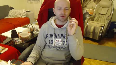 Snapshot of hairyass25yo chatting on February 19, 5:16 pm Puppy3 StockyDaddiesmusclebearsbeefybigmans online show from February 19, 5:16 pm