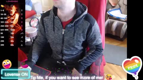 Snapshot of hairyass25yo chatting on March 4, 2:42 pm Puppy3 StockyDaddiesmusclebearsbeefybigmans online show from March 4, 2:42 pm