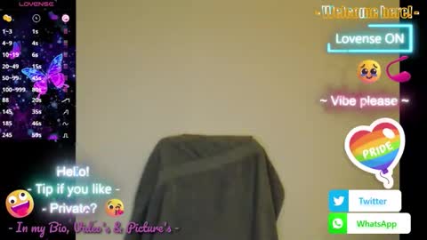 Snapshot of hairyass25yo chatting on October 12, 5:23 pm Puppy3 StockyDaddiesmusclebearsbeefybigmans online show from October 12, 5:23 pm