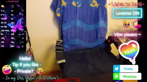 Snapshot of hairyass25yo chatting on October 14, 5:25 pm Puppy3 StockyDaddiesmusclebearsbeefybigmans online show from October 14, 5:25 pm