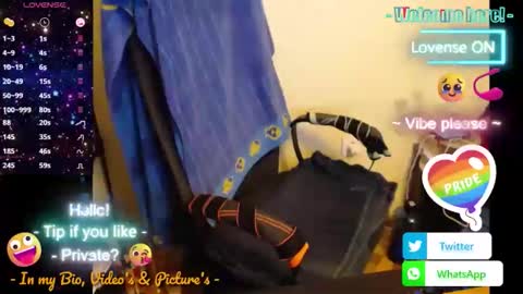 Snapshot of hairyass25yo chatting on November 13, 6:07 pm Puppy3 StockyDaddiesmusclebearsbeefybigmans online show from November 13, 6:07 pm