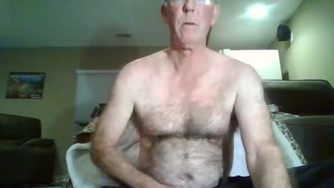 Snapshot of hairybater26 chatting on January 30, 4:58 am Harry online show from January 30, 4:58 am