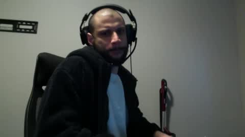 hairydadbod6 online show from December 4, 9:24 pm