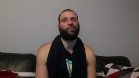 hairydadbod6 online show from December 18, 2:10 am