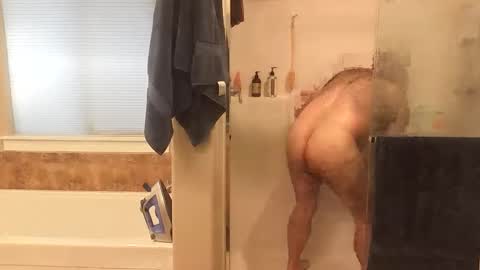 hairydaddreams online show from April 30, 1:39 pm