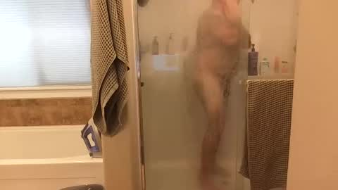 hairydaddreams online show from June 3, 1:36 pm