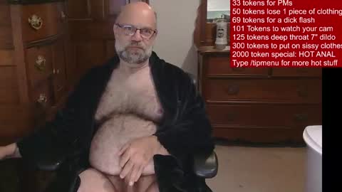 HairyDaddyBear69 online show from June 19, 11:03 am