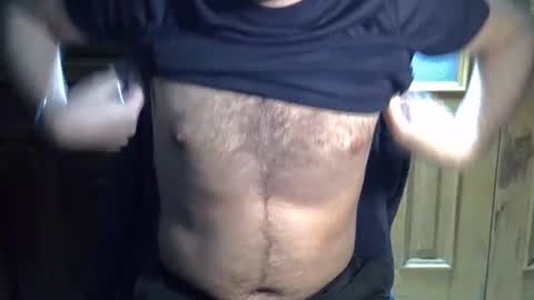 Snapshot of hairydaduncut chatting on December 7, 6:04 pm hairydaduncut online show from December 7, 6:04 pm
