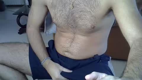 Snapshot of hairydaduncut chatting on October 2, 12:12 pm hairydaduncut online show from October 2, 12:12 pm
