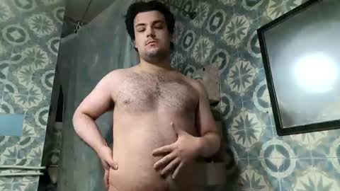 Snapshot of hairyfatboysissy chatting on August 1, 1:27 am hairyfatboysissy online show from August 1, 1:27 am