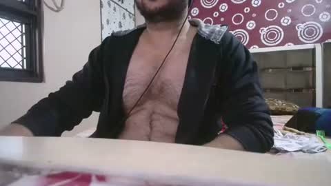 Snapshot of hairyguy1212 chatting on November 29, 7:44 am Hairyguy121 online show from November 29, 7:44 am