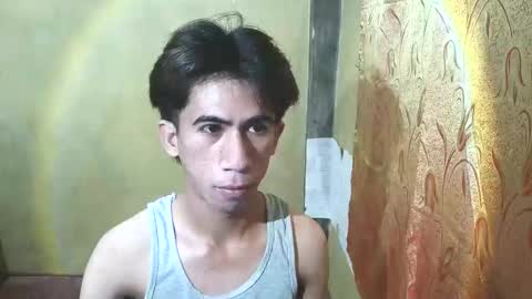 hairyhugecock_22 online show from November 2, 9:39 pm