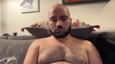 Hairy Guy online show from November 11, 9:48 pm