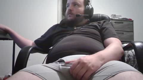 hairymikey online show from May 3, 7:14 am