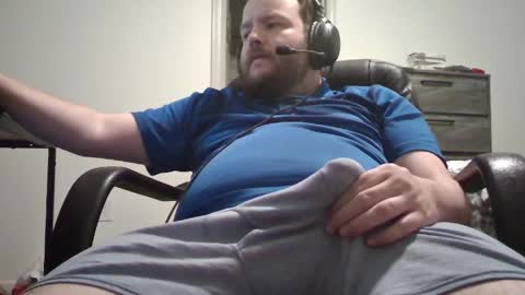 hairymikey online show from May 4, 4:08 am