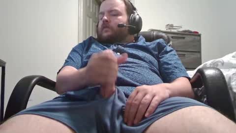 hairymikey online show from May 18, 5:02 am