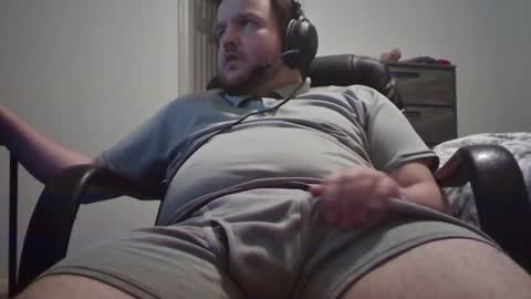 hairymikey online show from June 25, 4:12 am