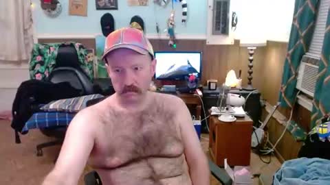 Snapshot of hairyoldperv chatting on June 11, 5:27 am Justin online show from June 11, 5:27 am