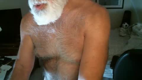 Snapshot of hairypecsguy chatting on May 19, 5:47 am Hairy pecs online show from May 19, 5:47 am