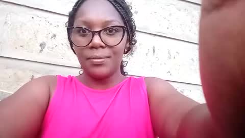 hairypussybigassy001 online show from December 22, 3:33 pm