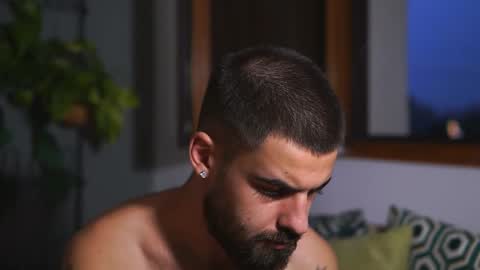 HairyRobXxX online show from September 12, 3:39 am