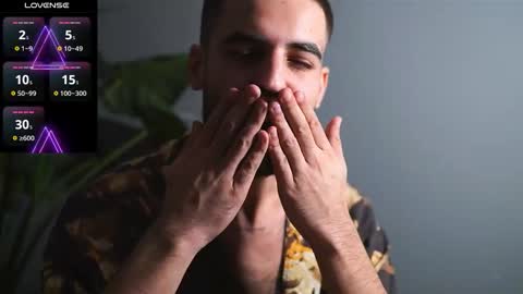 HairyRobXxX online show from October 2, 3:41 pm