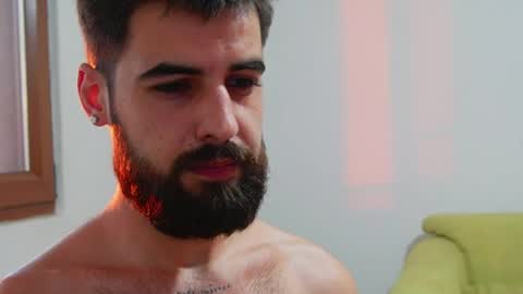 Snapshot of hairyrobxxx chatting on July 4, 5:52 pm HairyRobXxX online show from July 4, 5:52 pm